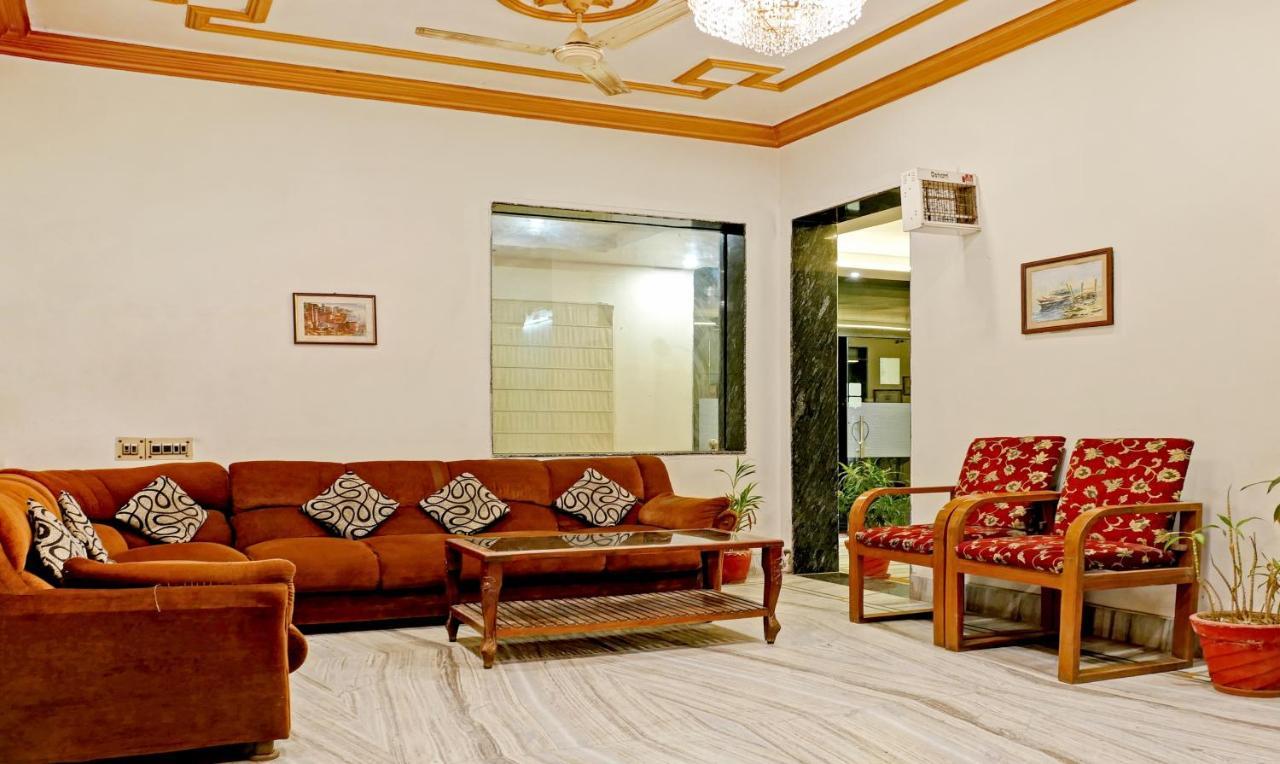 Treebo Trend Gupta Inn Varanasi Exterior photo